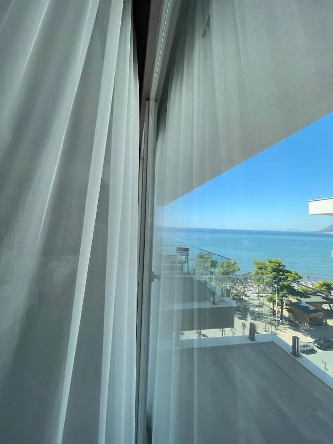 ****  Saca Hotel Shengjin Albania